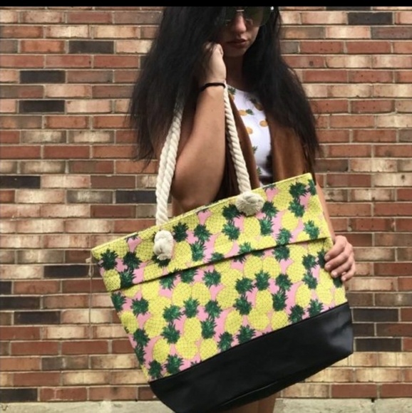 unknown Handbags - Large Pineapple Tote Bag
